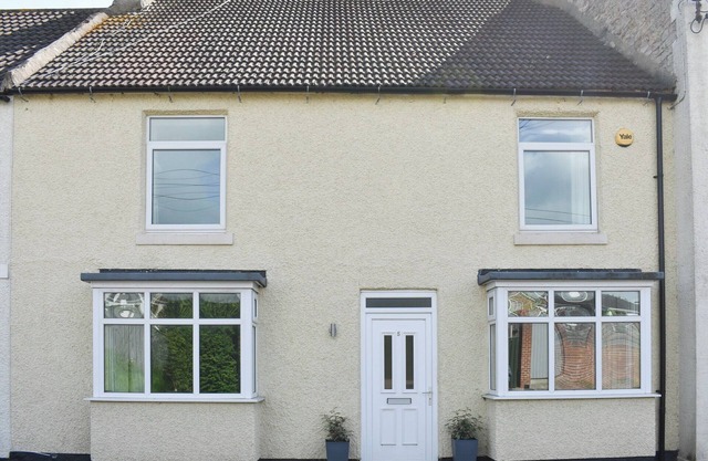 3 bedroom accommodation in Aycliffe Village