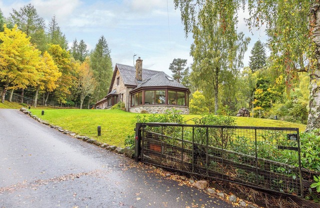3 bedroom accommodation in Advie, near Grantown-on-Spey