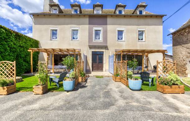 3 bedroom accommodation in Baraqueville