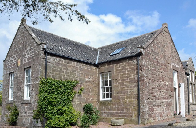 3 bedroom accommodation in Arbuthnott, near Stonehaven