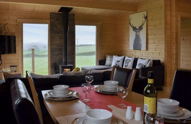 3 bedroom accommodation in Dolwen, near Abergele