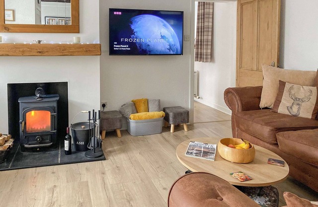 3 bedroom accommodation in Palnackie, near Castle Douglas