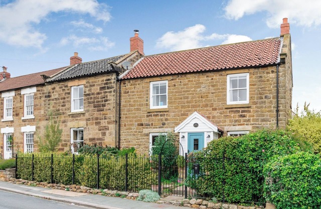 3 bedroom accommodation in Burniston, near Scarborough