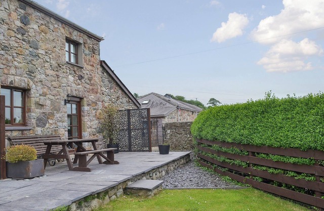3 bedroom accommodation in Caernarfon