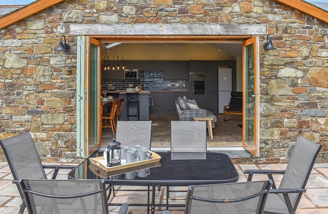 3 bedroom accommodation in Bucks Cross, near Bideford