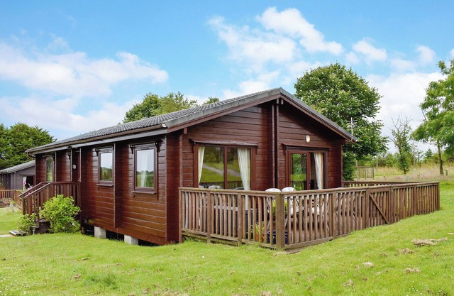 3 bedroom accommodation in Woolsery, near Hartland- Bideford