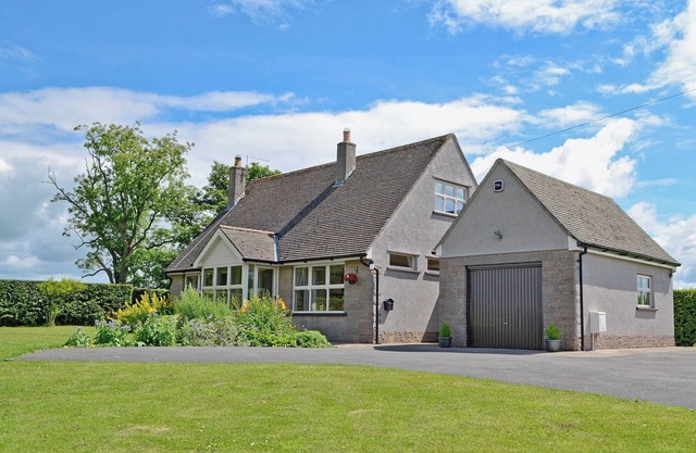 3 bedroom accommodation in Arkholme, near Kirkby Lonsdale