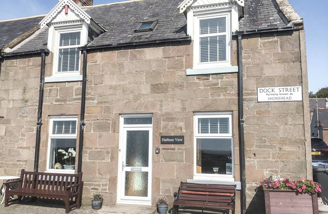3 bedroom accommodation in Johnshaven, near Stonehaven