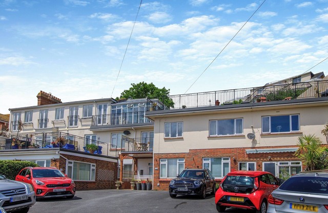 3 bedroom accommodation in Paignton