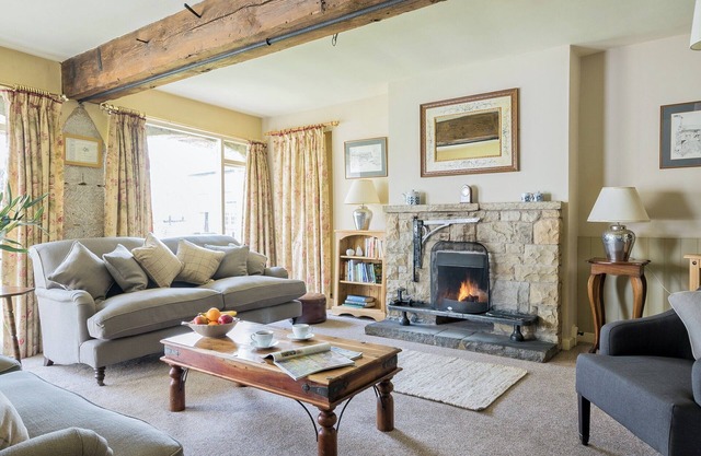 3 bedroom accommodation in Pickering