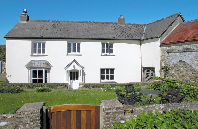 3 bedroom accommodation in Beaford, near Great Torrington