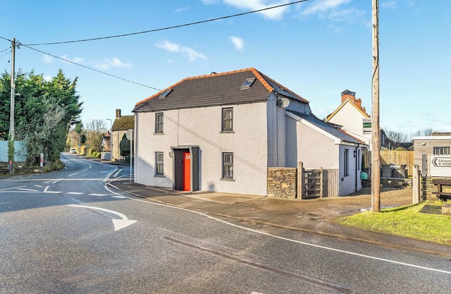 3 bedroom accommodation in Boncath, near Preseli Hills