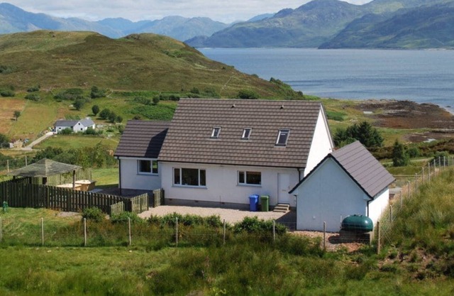 3 bedroom accommodation in Camuscross, Isle Ornsay, Isle of Skye