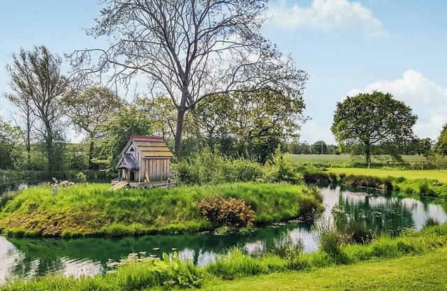 3 bedroom accommodation in Flaxton