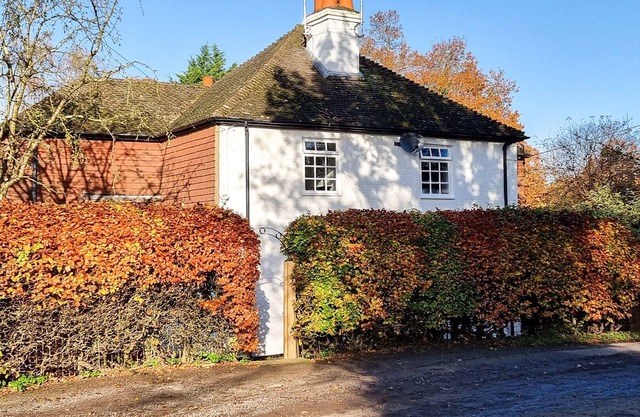 3 bedroom accommodation in Southwater, near Horsham