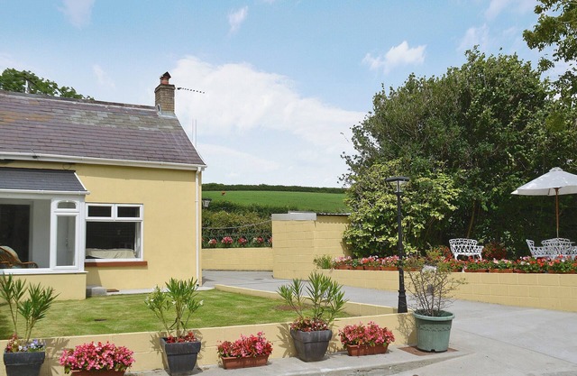 3 bedroom accommodation in Kidwelly