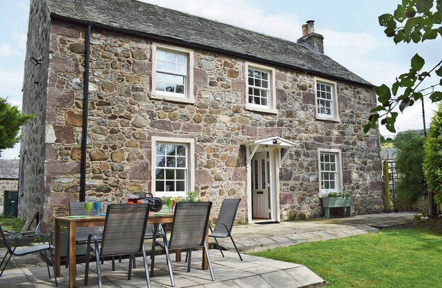 3 bedroom accommodation in Waterloo, near Dunkeld