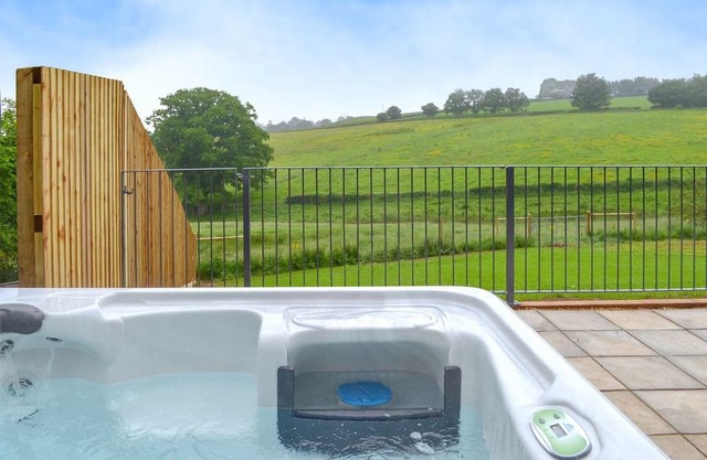 3 bedroom accommodation in Washfield, near Tiverton