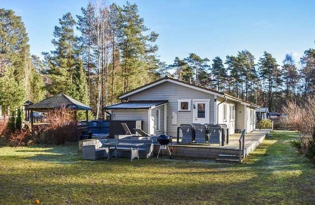 3 bedroom accommodation in Blentarp