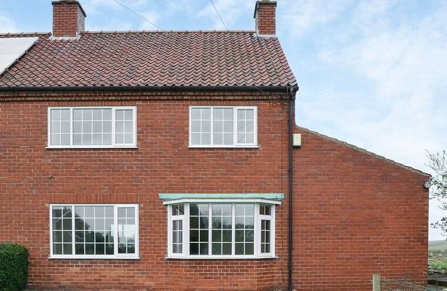 3 bedroom accommodation in Foston