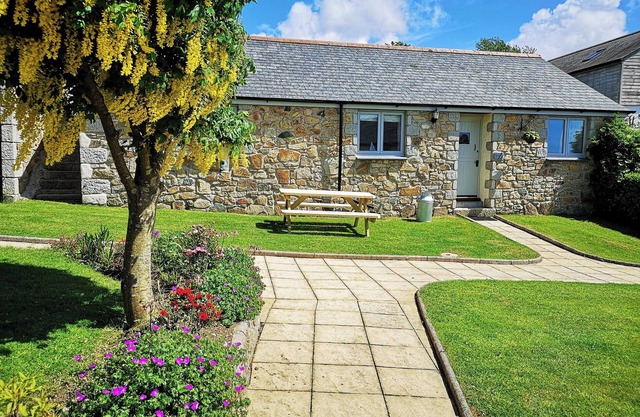 3 bedroom accommodation in Mawla, near Porthtowan