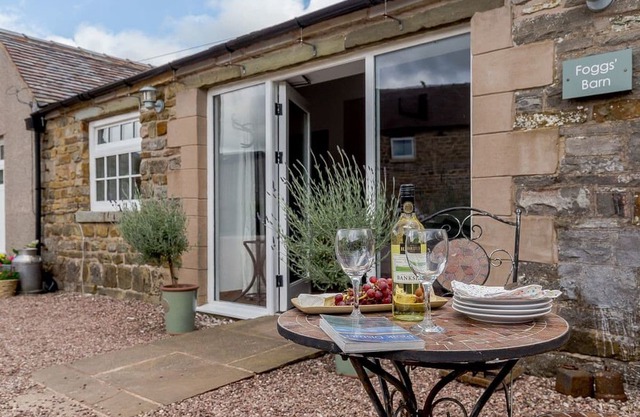 3 bedroom accommodation in Butterton, near Leek