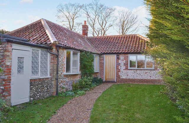 3 bedroom accommodation in Wiveton, near Cley next the Sea