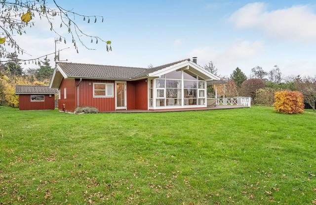 3 bedroom amazing home in Knebel