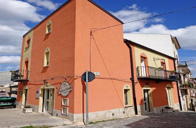 3 Bedroom Apartment in Racalmuto