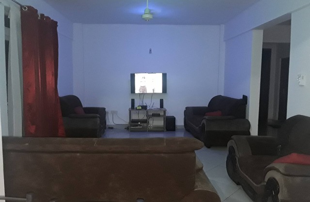 3 Bedroom Apartments