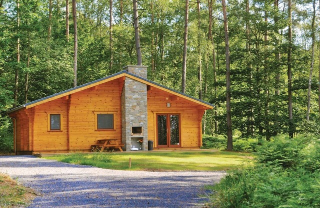 3 bedroom accommodation in Oignies-en-Thierache