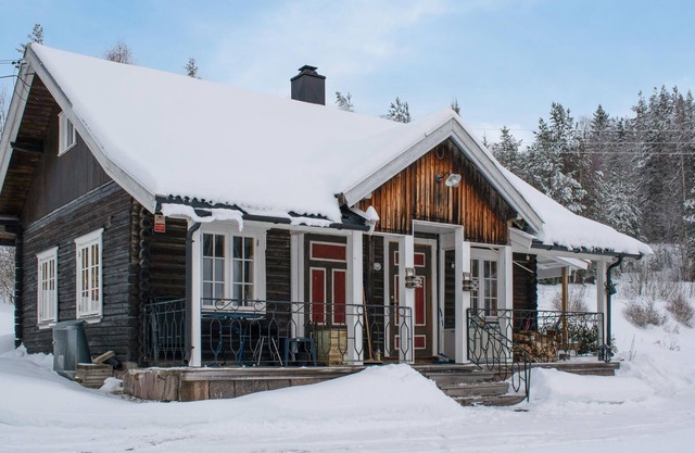 3 bedroom beautiful home in Gjesåsen