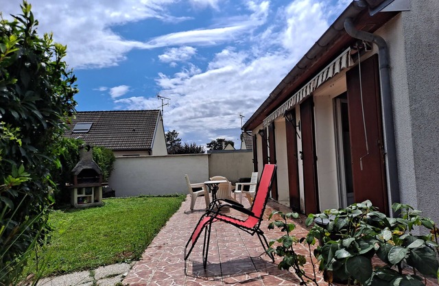3 Bedroom Bed & breakfast in Souppes-sur-Loing