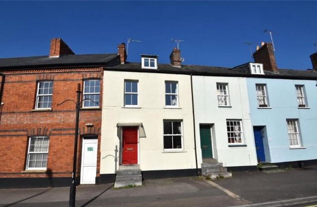 3 Bedroom Character Townhouse on Edge of Blackdown Hills