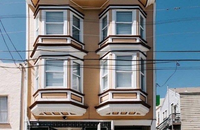 3 Bedroom Condo L-557487 by Houzlet