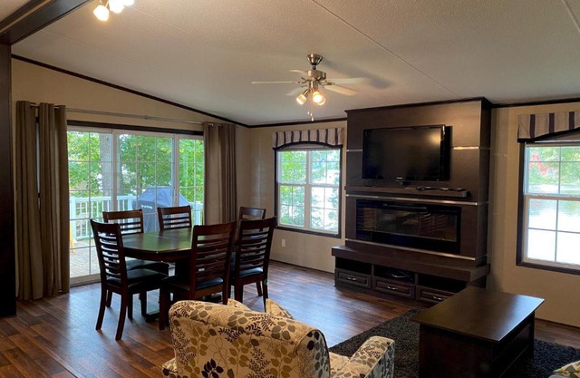 3 Bedroom Cottage Springwater Crescent 22