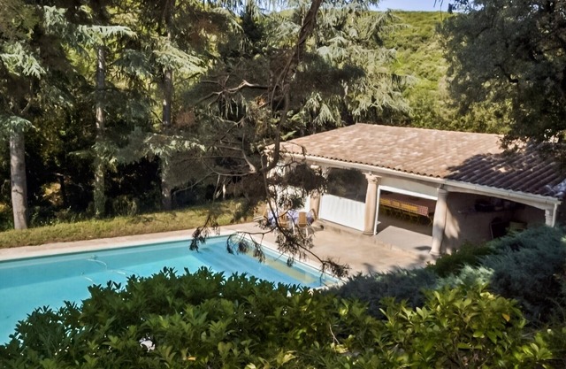 3 bedroom cozy home in Cabrerolles