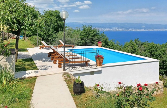 3 bedroom cozy home in Moscenicka Draga
