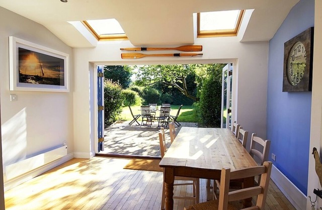 3 Bedroom Flint Cottage In Docking, Near Burnham Market, North Norfolk