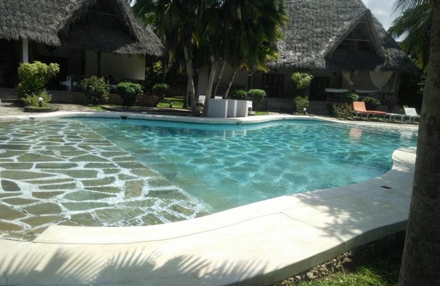 3 Bedroom Furnished Holiday Cottage Casaurina,Malindi