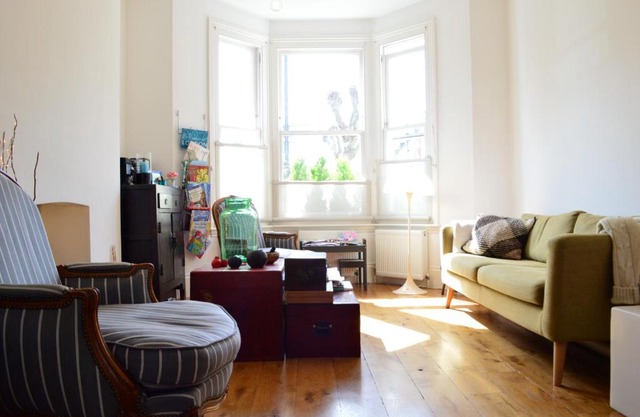 3 Bedroom Home With Garden Near Notting Hill