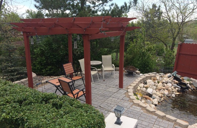 3 bedroom house in Rapid City. 26 miles to Mount Rushmore. Close to attractions.