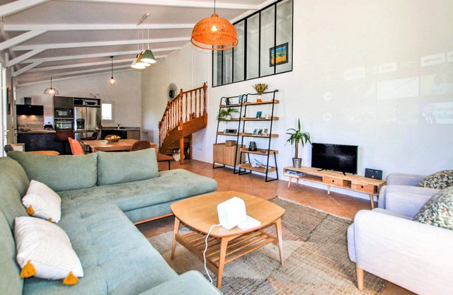 3 bedroom lovely home in Colonzelle