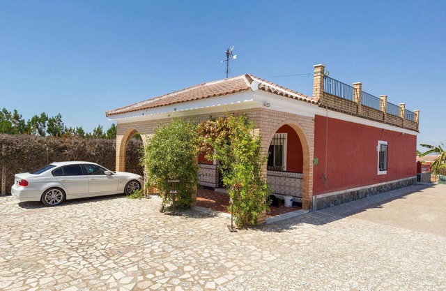 3 bedroom lovely home in Olivares