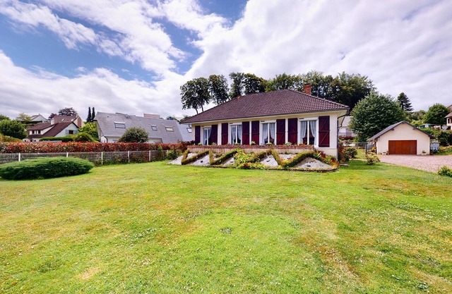 3 bedroom lovely home in Fontenay