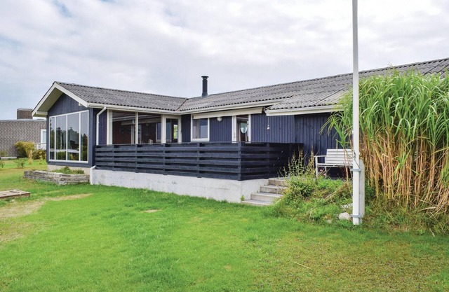 3 bedroom lovely home in Knebel