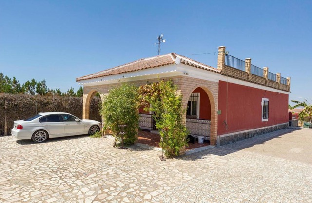 3 Bedroom Lovely Home In Olivares