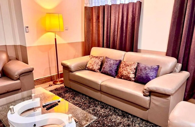 3 Bedroom Luxury Apartment