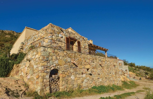 3 bedroom nice home in Feliceto