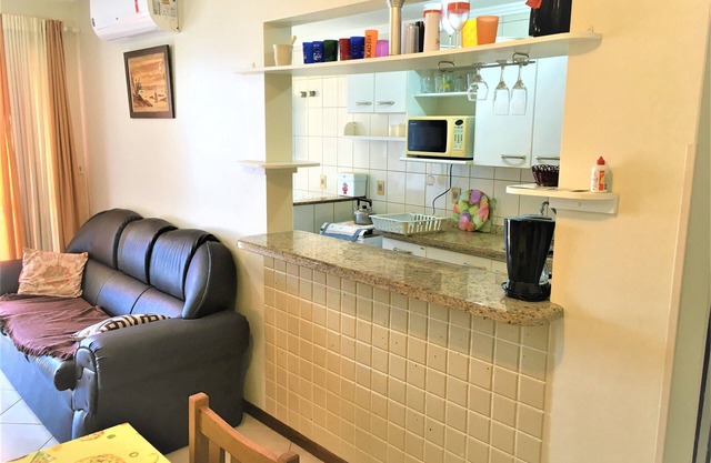 3 bedroom suite Home office wi-fi 250 M split TVs Open Jurerê panoramic view